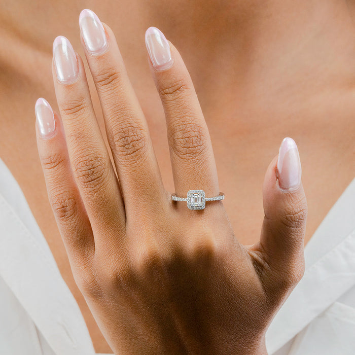 EMERALD CUT SILVER RING