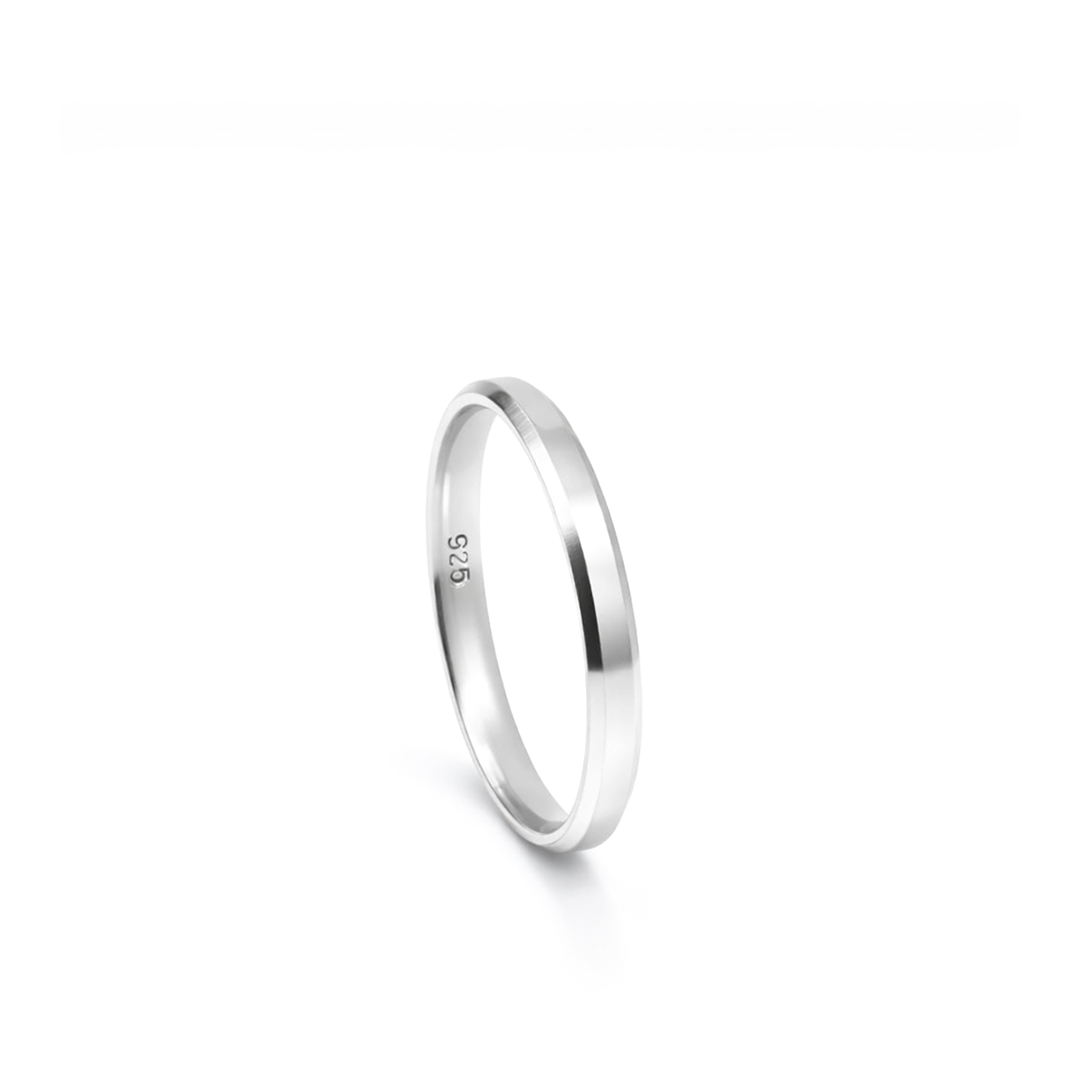 SHARP EDGED MEN SILVER BAND