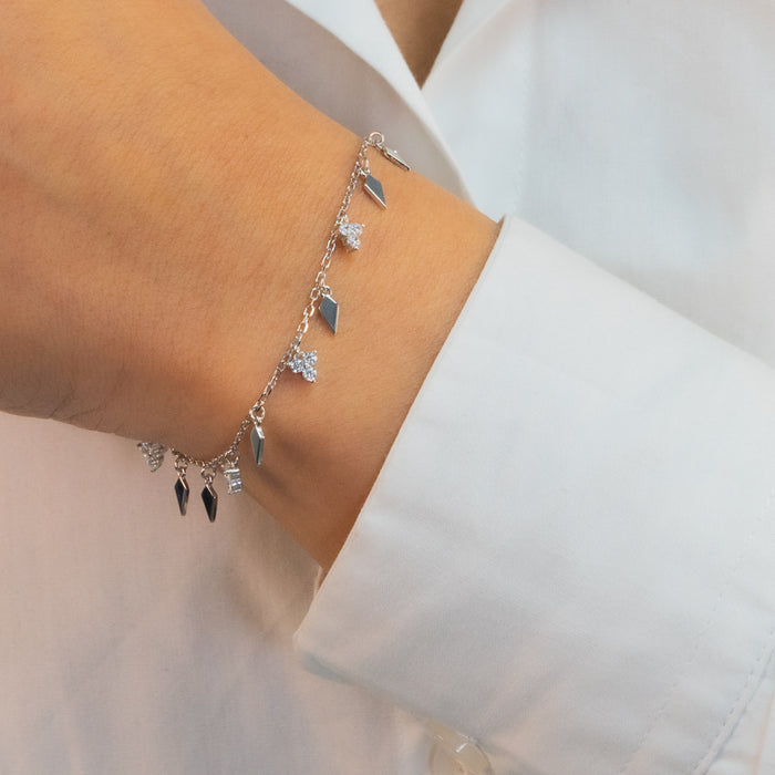 DROPPING DAIMOND & TRIPLE BOND FLOWER SHAPED SILVER BRACELET