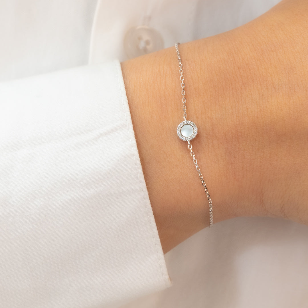FRAMED ROUND SHELL SILVER BRACELET
