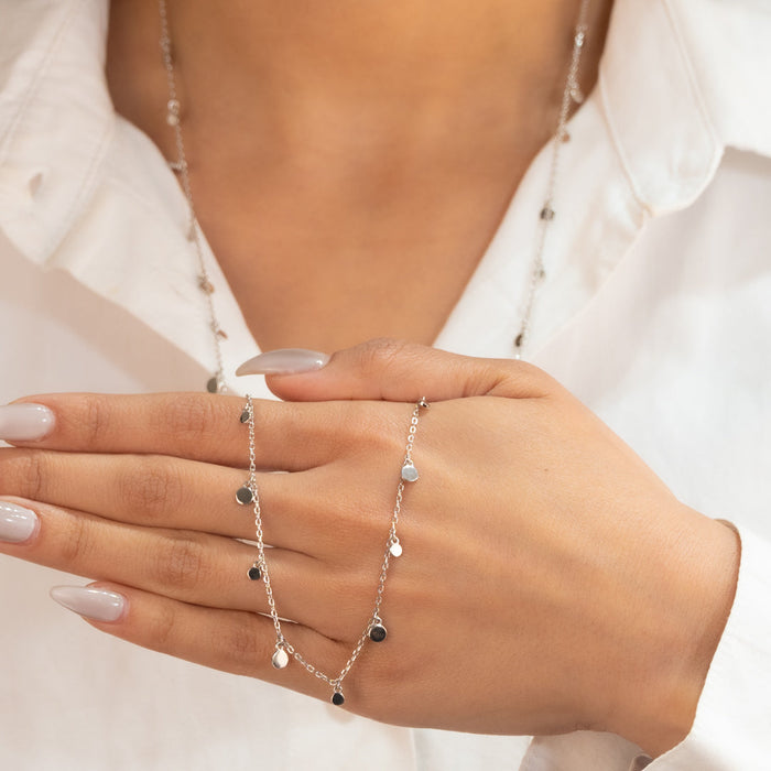 DROPPING PLAIN CIRCLES SILVER NECKLACE