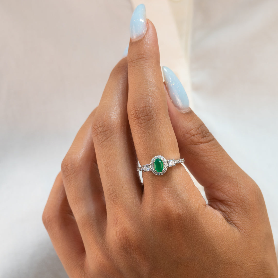 SHINNY OVAL SILVER RING