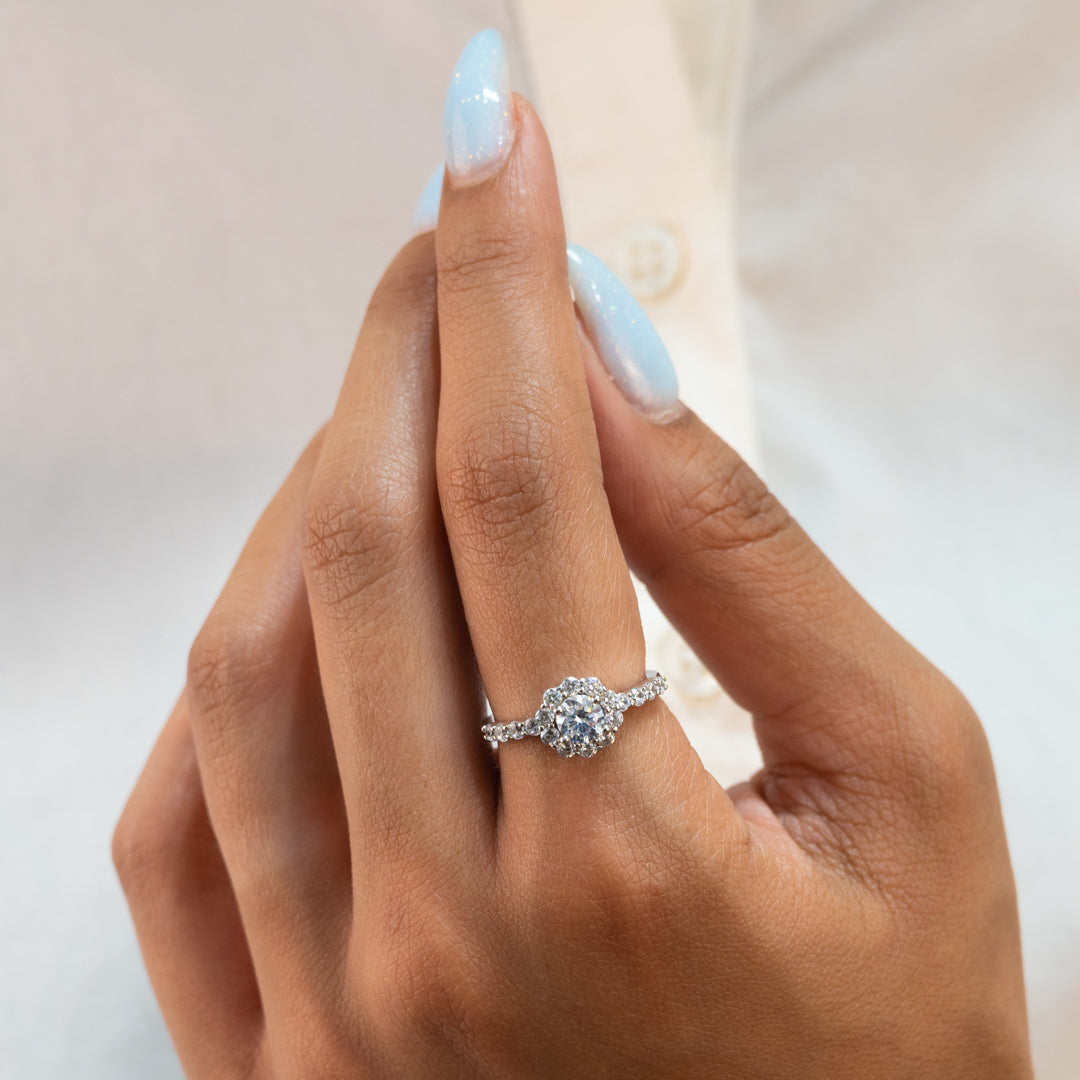 FLORAL HALO ROUND SILVER RING