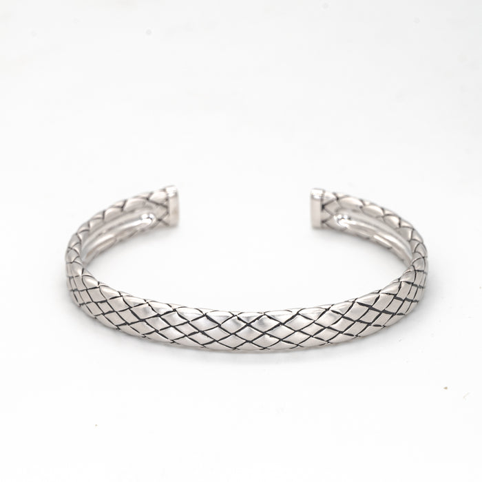 RHOMBUS-SHAPED MEN BANGEL