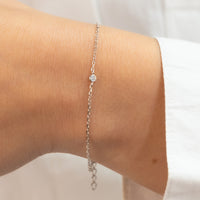 TINY ONE STONED SILVER BRACELET