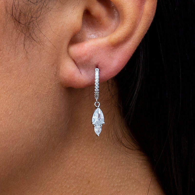 COLORED PEARS & ROUND STONES HOOP SILVER EARRING