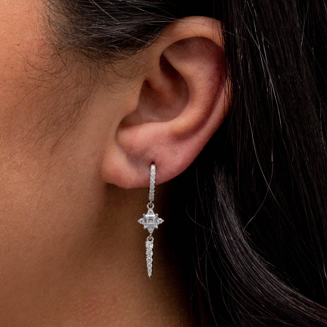 SHINNING STAR SHAPED HOOP SILVER EARRING