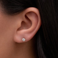 FLOWER SHAPED SIMPLE STUD SILVER EARRING