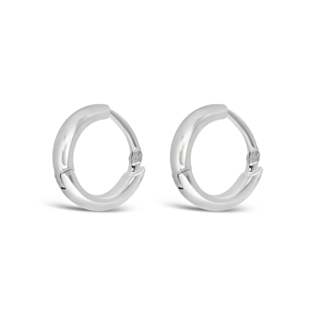 SIMPLE PLAIN HOOP SILVER EARRING