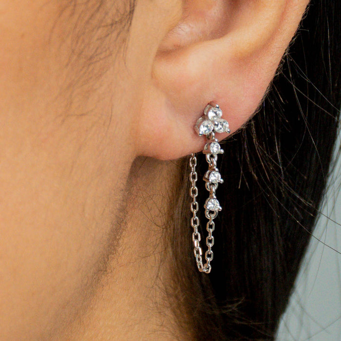 CHARMING ROUND STONED LOOP STUD SILVER EARRING