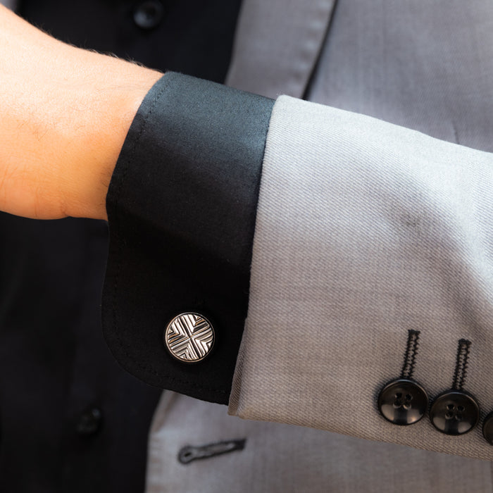 GEOMETRIC CHEVRON MEN SILVER CUFFLINKS