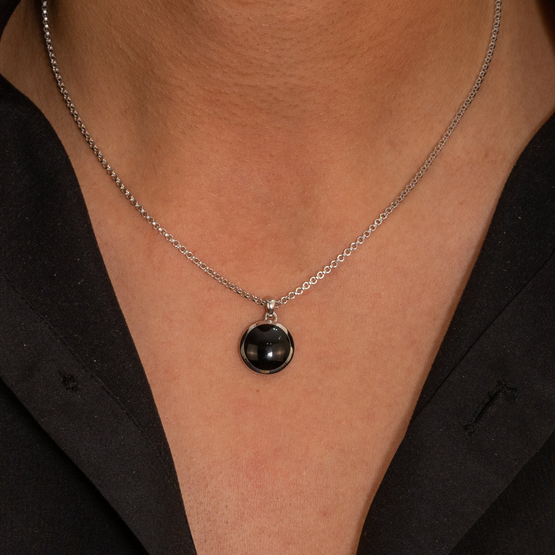 CIRCLE SHAPE MEN SILVER NECKLACE