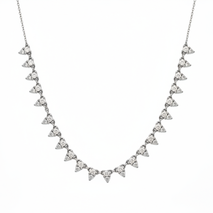 CLUSTER ROUND STONED SILVER NECKLACE