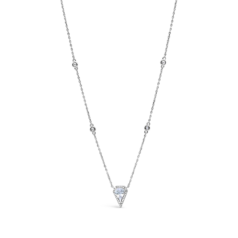 SHARP DIAMOND SHAPED SILVER NECKLACE