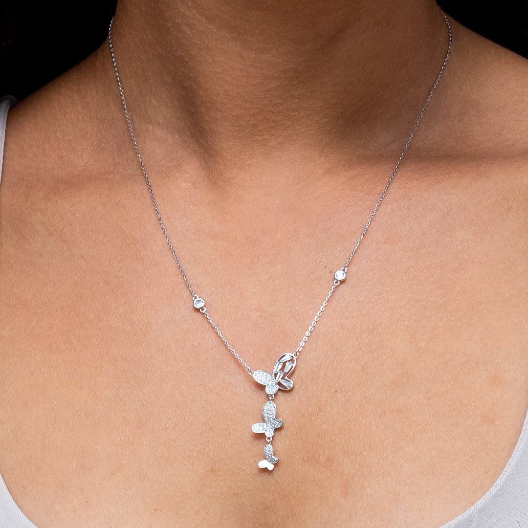 DROPPING BUTTERFLIES SILVER NECKLACE