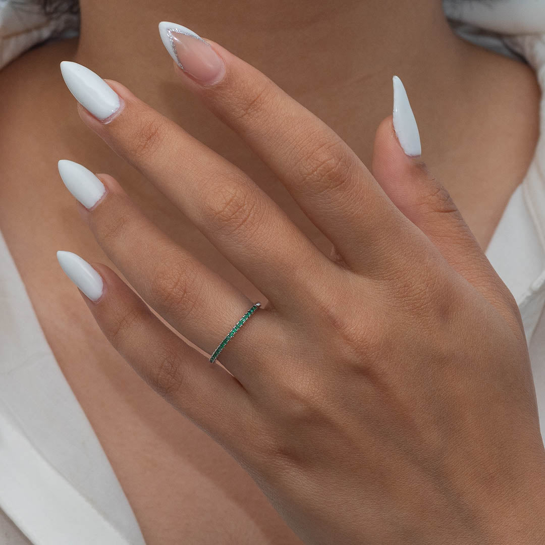 ROUND STONED SILVER BAND