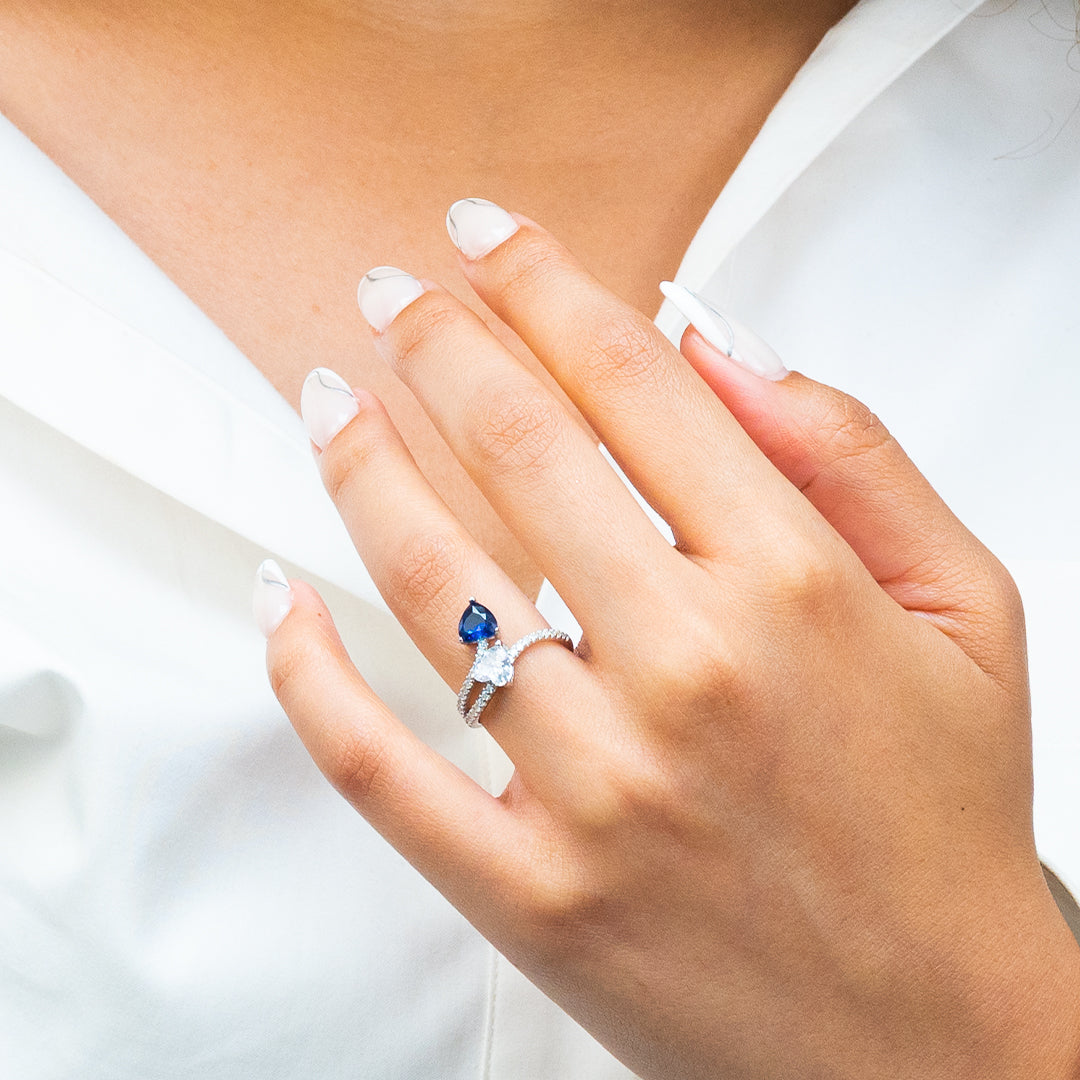 LOVELY DOUBLE HEARTED SILVER RING