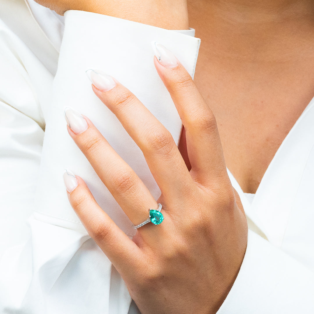 COLORED PEAR SILVER RING