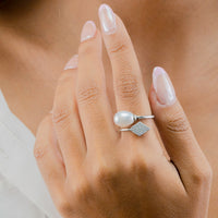 OVAL PEARL SILVER RING