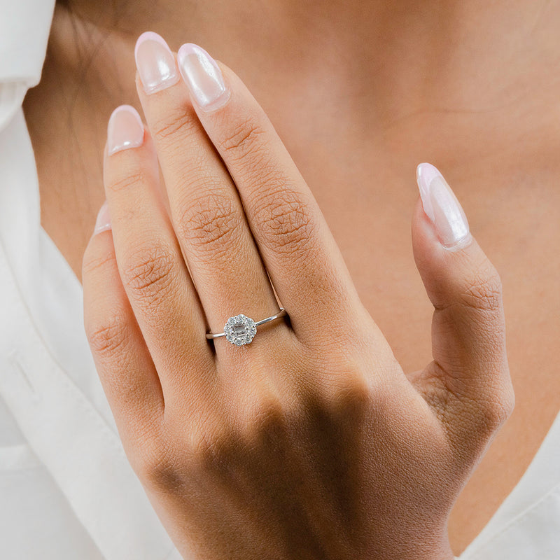 TINY CIRCLE ROUND STONED SILVER RING