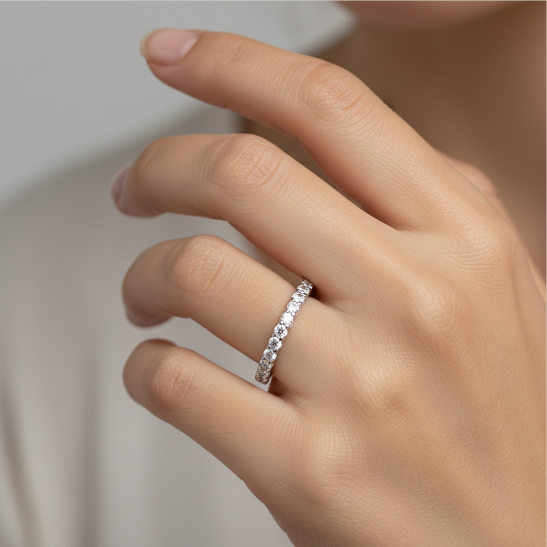 SLIM FULL ROUND SILVER BAND