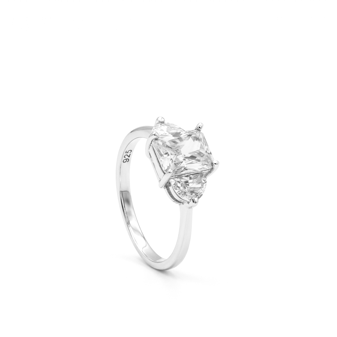 ELEGANT RADIANT & ROUND STONED SILVER RING